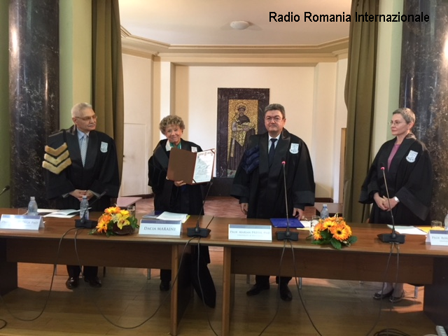 La scrittrice Dacia Maraini, Doctor Honoris Causa dell’Università di Bucarest