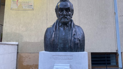 Una vita, un percorso intellettuale: il busto bronzeo di Vito Grasso, inaugurato a Bucarest