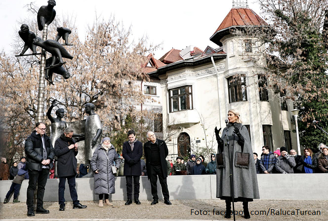 Grup statuar Lovinescu-Ierunca, inaugurat, astăzi, în cartierul Cotroceni din București