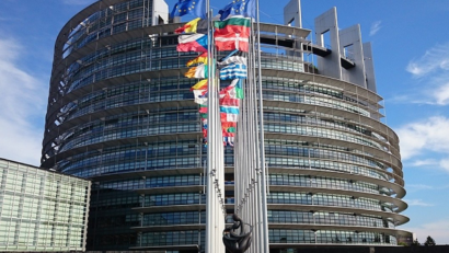 The European Parliament supports Ukraine
