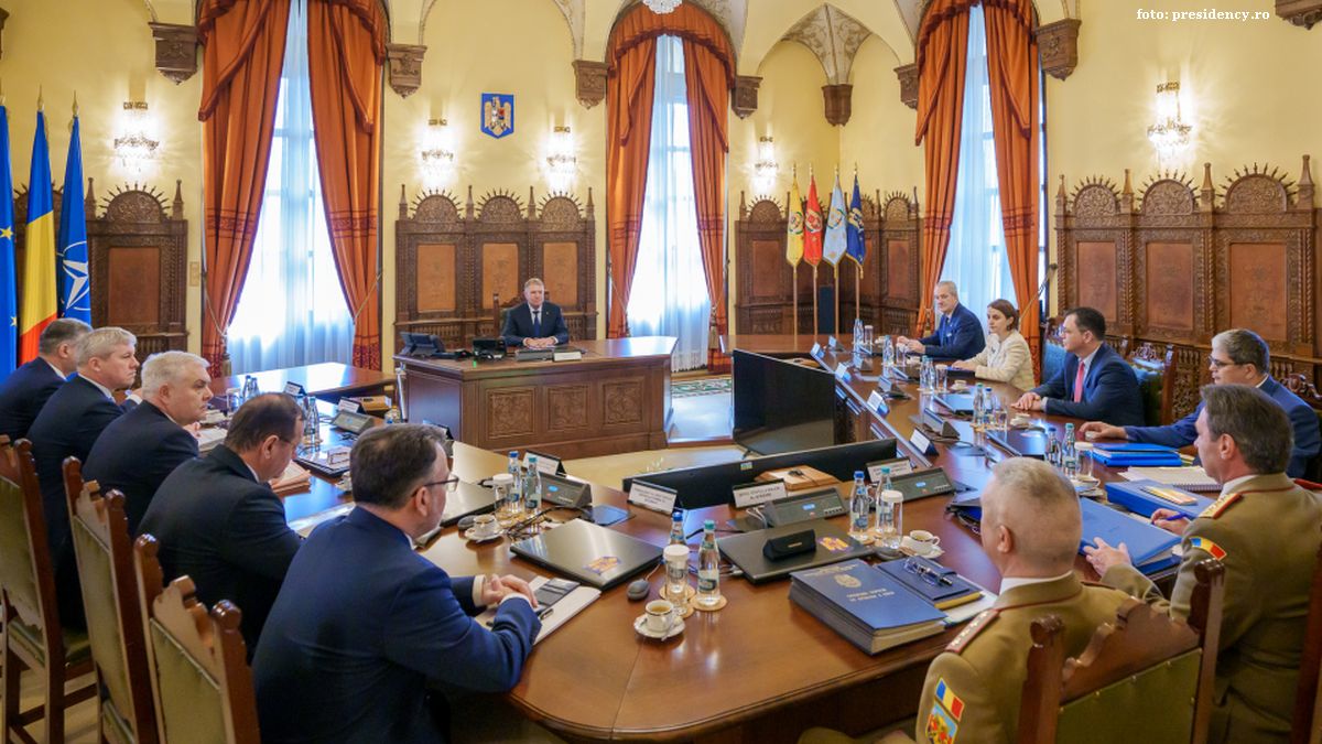 Riunione del Consiglio Supremo di Difesa (foto: presidency.ro)