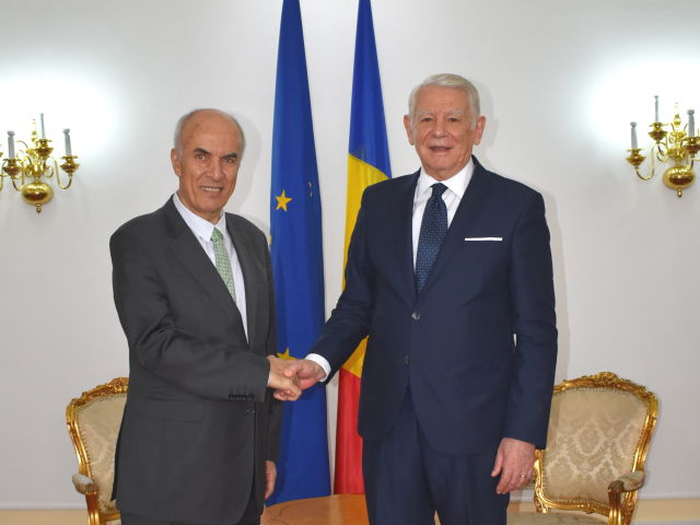 اجتماع وزير الخارجية الروماني مع سفير الأردن لدى بوخارست