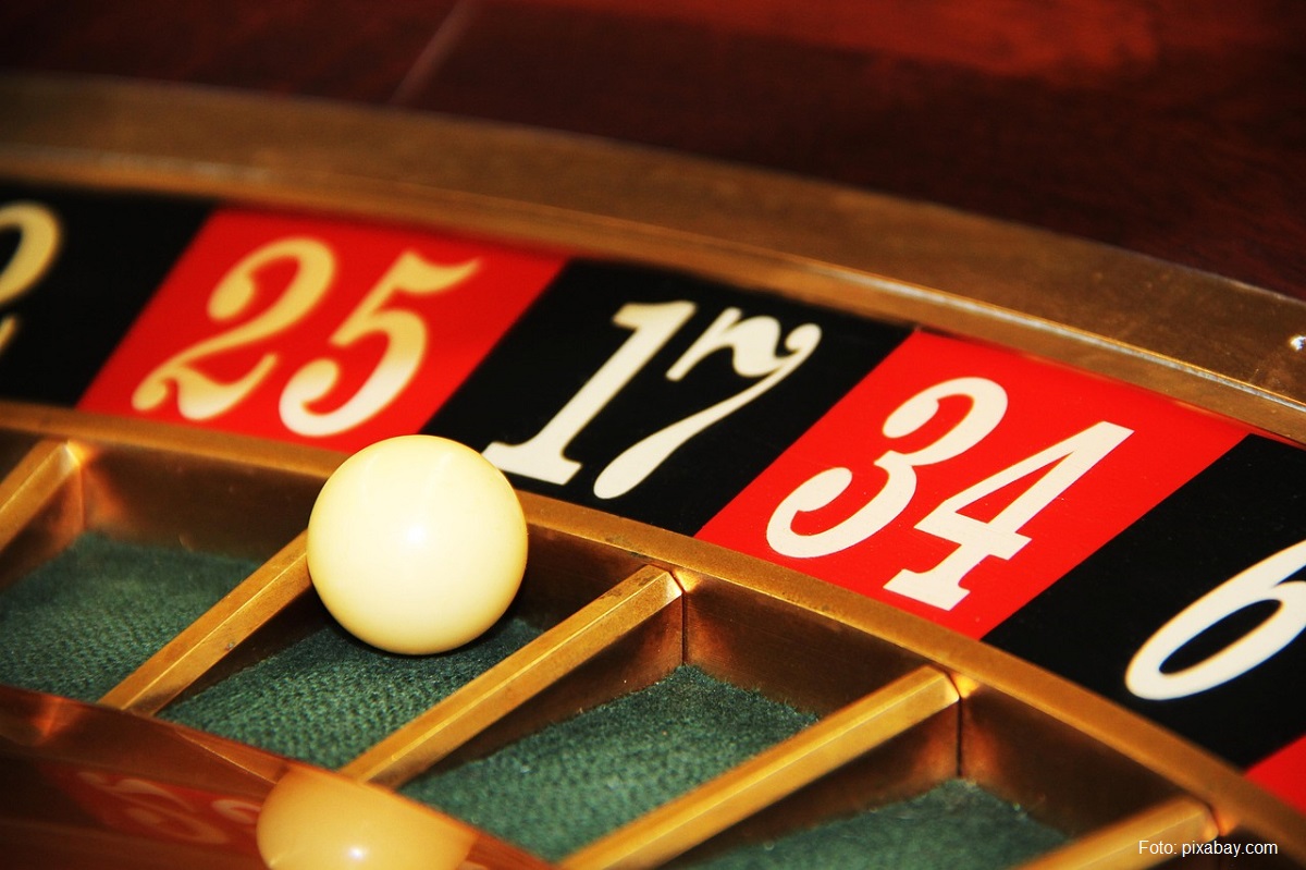 Gambling Photo credit: pixabay