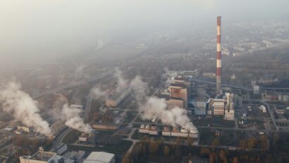 قانون الصناعة الخالية من الانبعاثات