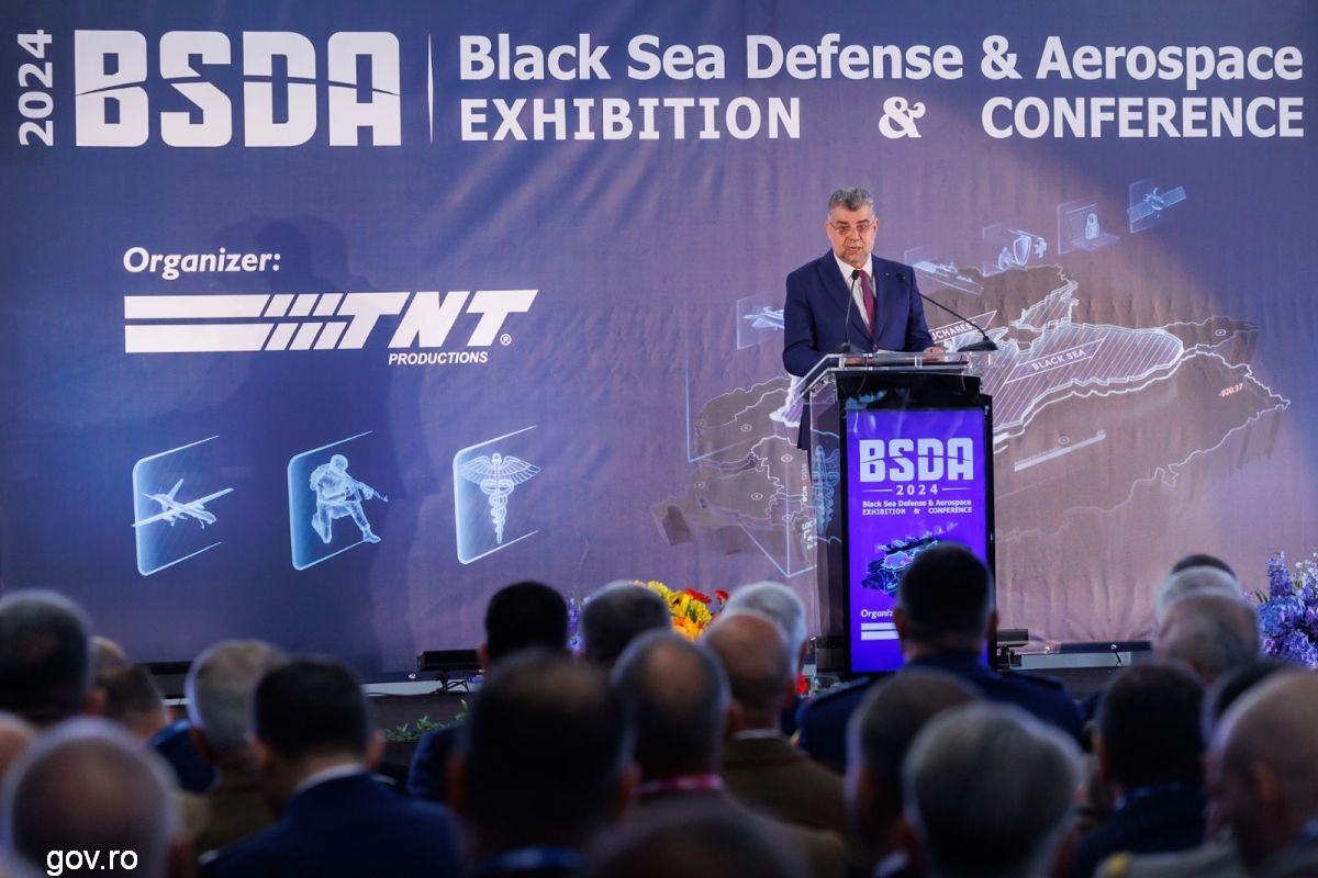 Il premier Marcel Ciolacu all'inaugurazione della Black Sea Defence and Aerospace Exhibition/ Foto: gov.ro