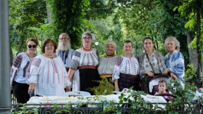 IA Day, the Universal Day of the Romanian Blouse