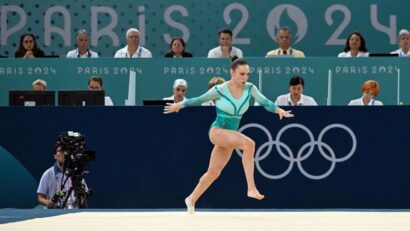 Ana Maria Bărbosu récupère sa médaille de bronze en finale de gymnastique au sol des JO 2024