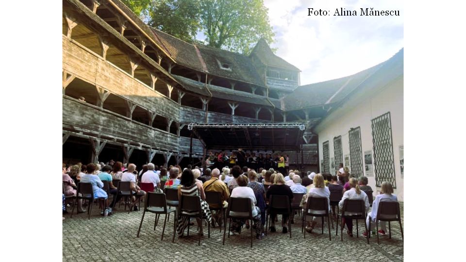 Sélunair în Bastionul Țesătorilor-Brașov (Sursa foto: Alina Mănescu)