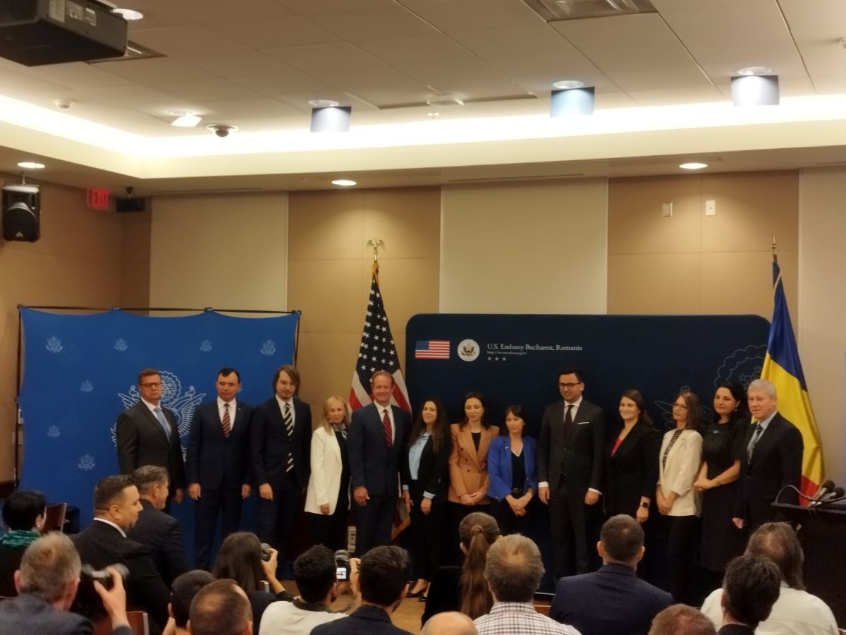 The signing ceremony of the US-Romania partnership to fight human trafficking; Photo source: bill