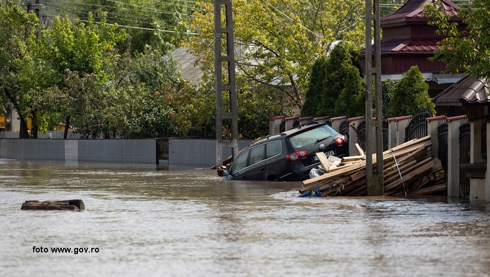 Inundaţii severe în judeţul Galaţi (foto www.gov.ro)