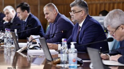 Il premier Marcel Ciolacu annuncia un budget di 2 mld euro per la reindustrializzazione dell'economia. (foto: gov.ro)