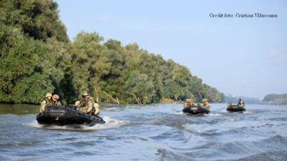 Opérations amphibie au delta du Danube